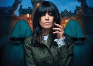 第三季开播时，克劳迪娅·温克尔曼（Claudia Winkleman）在BBC《卖国贼》前几集里的标志性造型