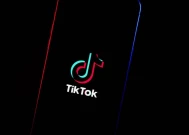 如果TikTok变暗：对小企业和内容创作者的影响